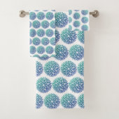 LUXURY AQUAMARIN GREEN DAHLIA BADEZIMMER TOWEL SET (Insitu)