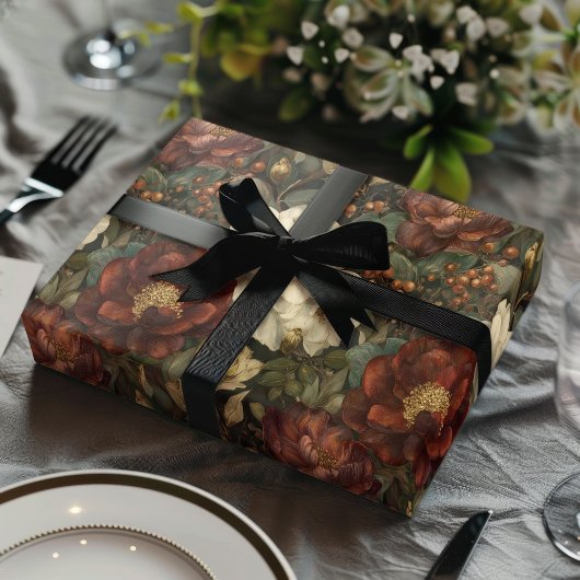 Luxury Christmas Red and Winter White Floral Geschenkpapier Set