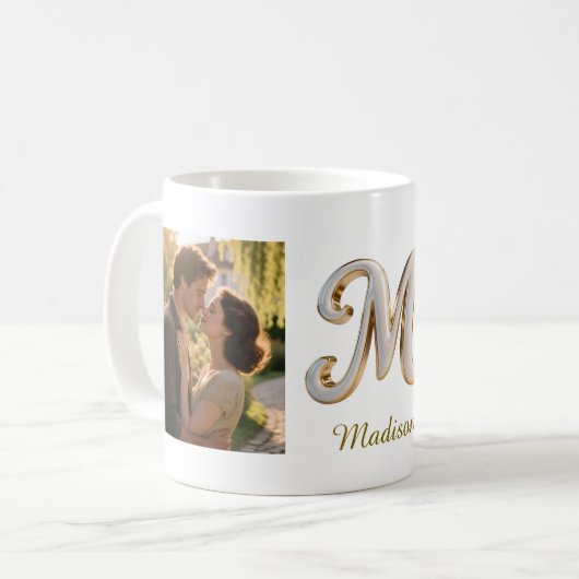 Luxury Cursive Gold White Initial  M + 2 PHOTO Kaffeetasse (Vorderseite Links)