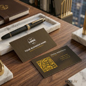 Luxury Dark Brown Textured QR Code Minimal Gold  Visitenkarte