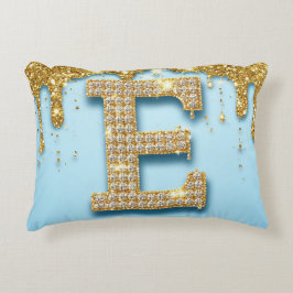 Luxury Diamond Letter E on Gold Glitter Background Dekokissen