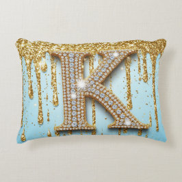 Luxury Diamond Letter K on Gold Glitter Background Dekokissen
