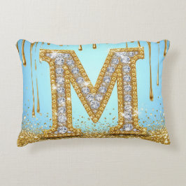 Luxury Diamond Letter M on Gold Glitter Background Dekokissen