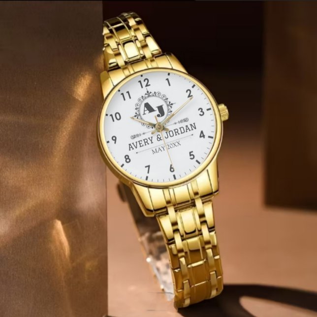 Luxury Elegant Monogram with Initials white Armbanduhr (Von Creator hochgeladen)