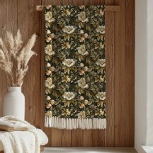 Luxury Foliage Blanket Elegant Green Gold Tones