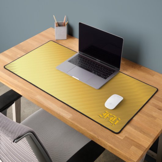 Luxury Gold Gradient Gothic Monogram Executive Schreibtischunterlage (Büro 2)