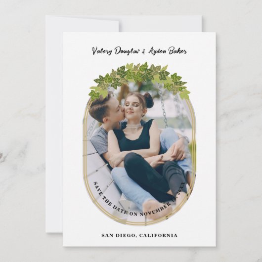 Luxury Golden Ivi Leaves Oval Frame Chic Photo Save The Date (Vorderseite)