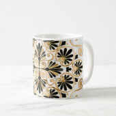 Luxury Greek Ornament Black and White Marble Kaffeetasse (VorderseiteRechts)