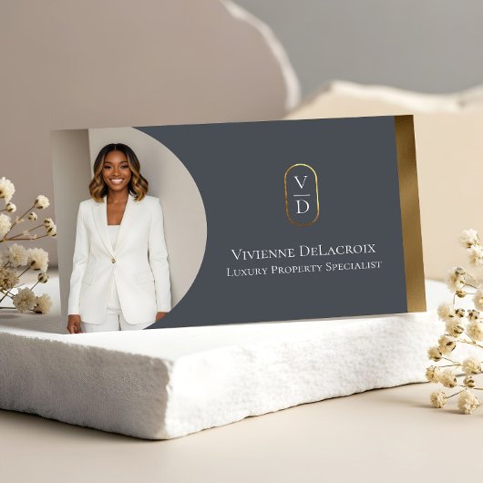 Luxury Modern Gold Arch Monogram Real Estate Photo Visitenkarte