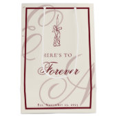 Luxury Old Money Retro Calligraphy Wedding Mittlere Geschenktüte (Rückseite)