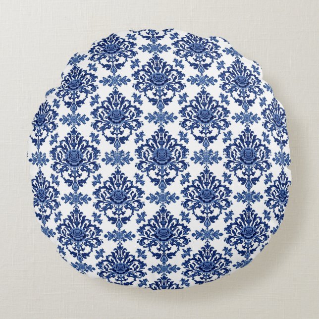 Luxury Royal Blue and White Baroque Floral Pattern Rundes Kissen (Vorderseite)