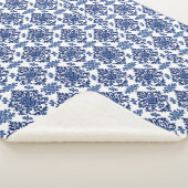 Luxury Royal Blue and White Baroque Floral Pattern Sherpadecke (3/4)