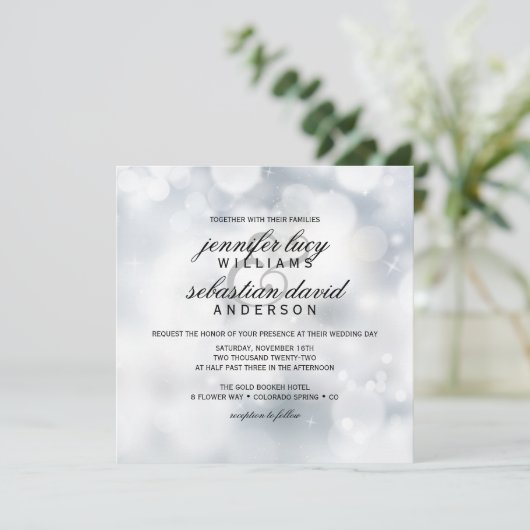 Luxury Silver Bokeh Light Chic Wedding Einladung (Stehend Vorderseite)