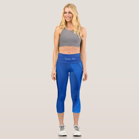 Luxury Soft Blue Wave Capri Leggings (Vorderseite)