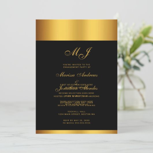Luxus Black-Gold-Script Monogram Engagement Party Einladung (Stehend Vorderseite)