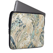 Luxus-Blattmuster mit Gold, Salbei, Beige-Farbe Laptopschutzhülle (Vorne Rechts)