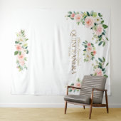 Luxus Blush Ivory Floral Quinceñera Foto Stand Wandteppich (Beispiel (Horizontal))
