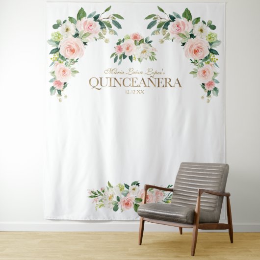 Luxus Blush Ivory Floral Quinceñera Foto Stand Wandteppich (Beispiel)