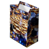 Luxus Fantasy Gemstone Abstrakt Mittlere Geschenktüte (Vorderseite Schrägansicht)