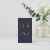 Luxus Gold Monogram Navy Blue QR Code Visitenkarte (Stehend Vorderseite)