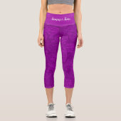 Luxus Moderne Elegante Liebe Lila Herz Capri Leggings (Vorderseite)