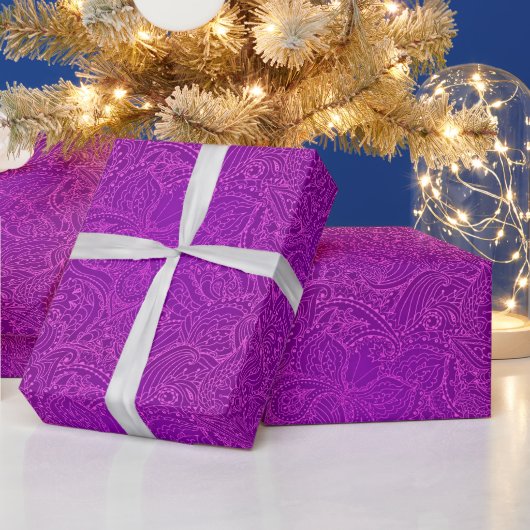 Luxus Moderne Lila Blumen-Schmetterlinge Geschenkpapier (Feiertage)