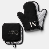 Luxus Monogram Script Black Ofenhandschuh & Topflappen-Set (Vorderseite/Rückseite)