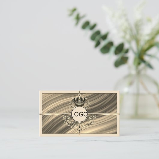 Luxus Royal Beige Gold Crown mit Logo QR Code Visitenkarte (Stehend Vorderseite)