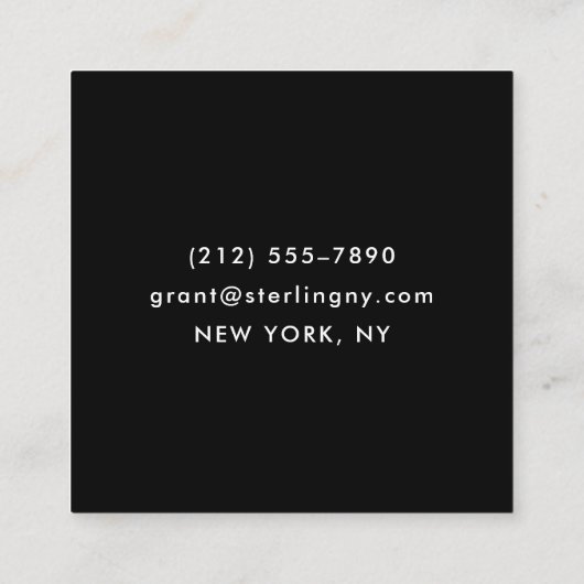 Luxus Schwarzer Silberstreifen Minimal Typografie Quadratische Visitenkarte (Rückseite)