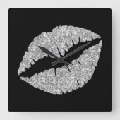 Luxus Silver Glitzer Lipstick auf Schwarz Quadratische Wanduhr (Vorderseite)