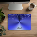 Luxus Sparkle Blue Dripping Glitzer Personalisiert iPad Pro Cover<br><div class="desc">Schöner Luxus Sparkle Blue Dripping Glitzer mit gebürstetem Metalldesign Personalisiert iPad Pro Cover</div>