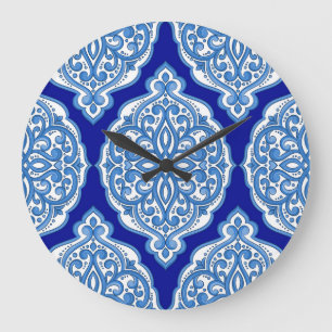 Luxus weiß-blau, türkisches Ornament. Große Wanduhr