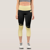 Luxusgold dekoriert auf Gold & Schwarz, Monogram, Capri Leggings (Vorderseite)