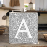Luxussilber-Glitzer und Sparkle-Monogramm Flachmann<br><div class="desc">Luxuriöse Silver Imitate Glitzer und sparkle Elegant Monogram Flask. Diese Flasche kann so angepasst werden,  dass sie Ihren Anfangs- und Vornamen enthält. Die Silver Flask ist ideal zum Geburtstag oder Junggeselinnen-Abschied.</div>