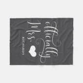 Ly Mrs New Bride With Heart Dark _1 Fleecedecke (Vorderseite (Horizontal))