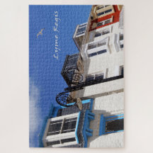 Lyme Regis, Gebäude an der Strandpromenade.