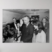 Lyndon B. Johnson übernimmt den Amtseid Poster (Vorne)