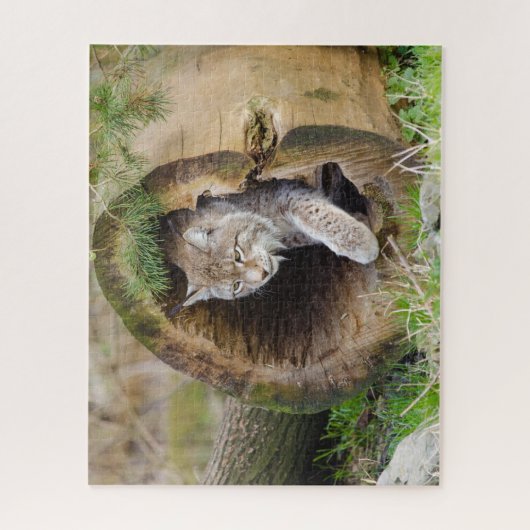 Lynx in Log Jigsaw Puzzle (Vertikal)