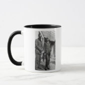 Lytton Strachey und Iris-Baum Tasse (Links)