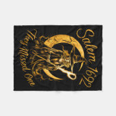 M 1692 They Missed One Witch Halloween Fleecedecke (Vorderseite (Horizontal))