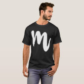 M Hauptstadt Letter Cool Initials ABC T-Shirt (Vorne ganz)