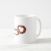 M ist für Milchschlange Kaffeetasse (VorderseiteRechts)