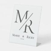 M & R | Unser Initialen-Monogramm  Sockelschild (Vorderseite)