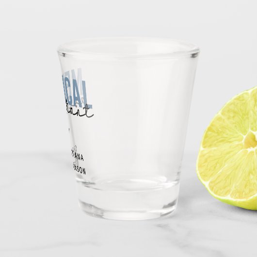 MA | Klinischer Assistent Schnapsglas (Rechts)