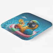 Maca in einem Schwimmbad Pappteller (Gewinkelt)