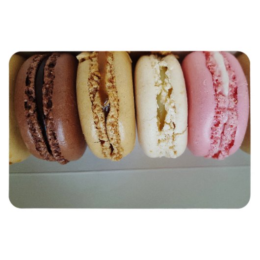 Macaron Magnet (Horizontal)
