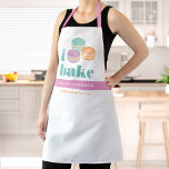 Macaron Turquoise Lila Orange Bold Typografie Schürze<br><div class="desc">Hier ist ein wunderbarer Weg, um den Spaß am Backen zu erhöhen und Ihr Geschäft weiter zu fördern. Genießen Sie die kulinarischen Abenteuer, wenn Sie diese elegante, raffinierte, einfache und moderne Schürze tragen. "I bake" in sanften, staubigen türkisfarbenen Fett, Typografie, 3 grafischen, türkisfarbenen, orangen und türkisfarbenen Macarons und einem lila...</div>