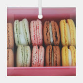 Macarons in verschiedenen Farben Ornament Aus Glas (Vorderseite)