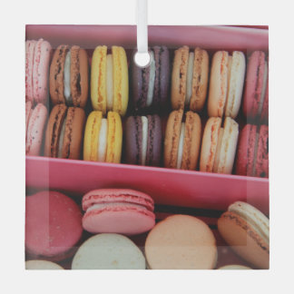 Macarons in verschiedenen Farben Ornament Aus Glas