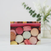Macarons in verschiedenen Farben Postkarte (Stehend Vorderseite)